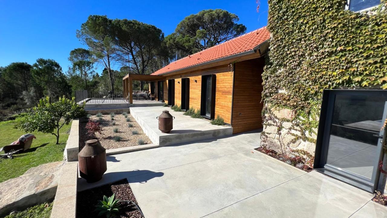 Casas Do Pinheiro Grande Villa Fornos de Algodres Eksteriør billede